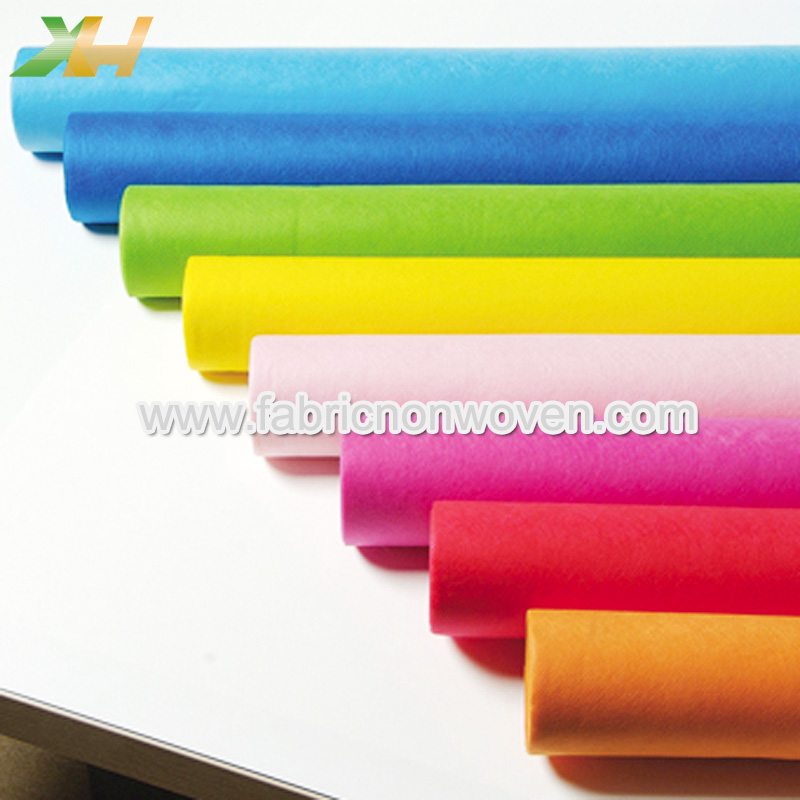 60gsm Disposable Non Woven Table Cover Roll 60gsm Disposable Non Woven Table Cover Roll